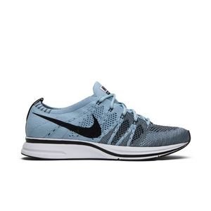 Nike Flyknit trainer